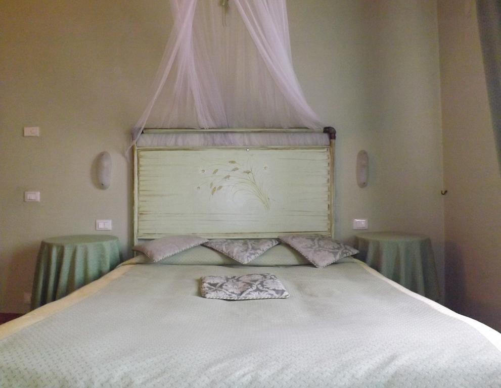 B&B La Casa Di Zia Lina Monsummano Terme Rum bild